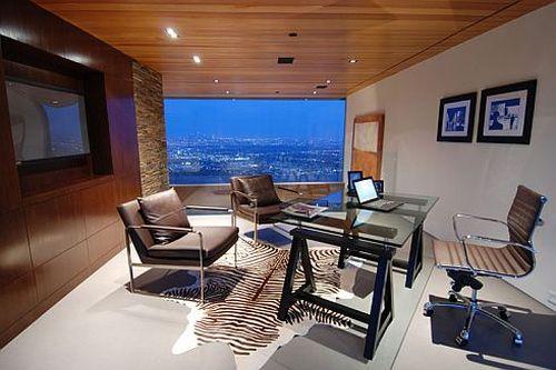 Роскошная резиденция с прекрасным видом на Лос-Анджелес