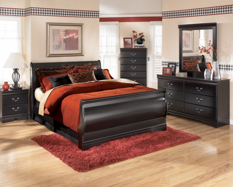 
Интерьер спальни в американском стиле: высокие кровати, особенности дизайна	